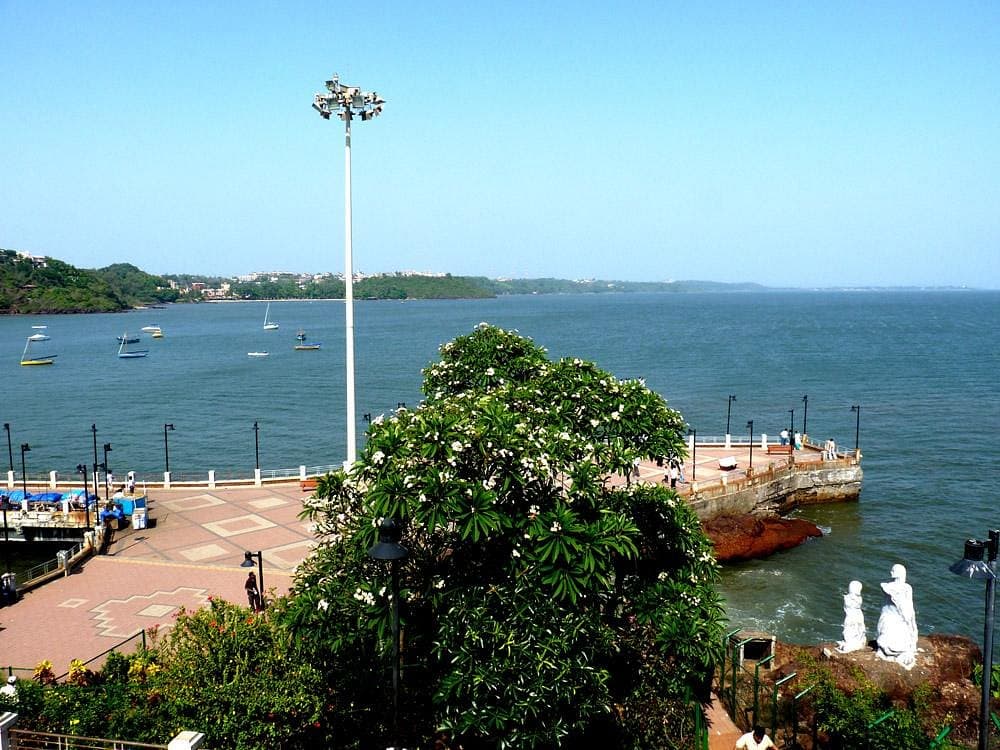 Dona Paula Viewpoint