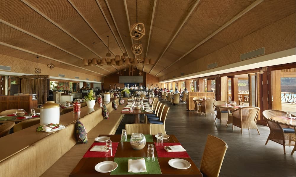 Taj Holiday Village Resort & Spa — photo 14