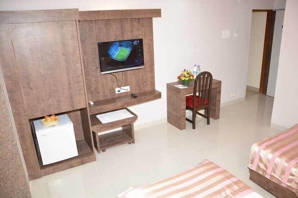 Boshan Hotels, MAPUSA