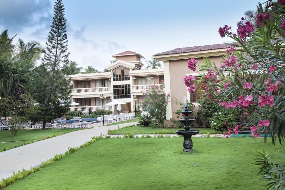 De Mandarin Beach Resort Suites & Villas — photo 81