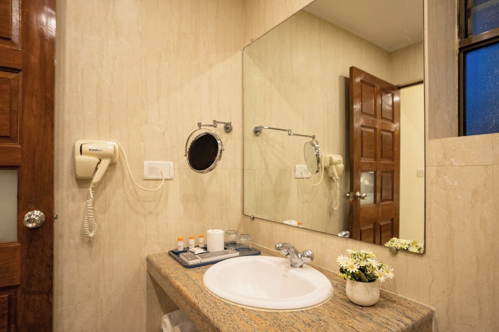 De Mandarin Beach Resort Suites & Villas — photo 38