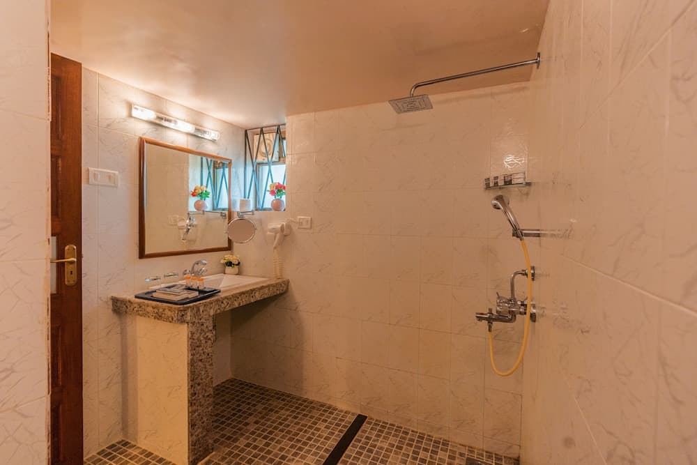 De Mandarin Beach Resort Suites & Villas — photo 35