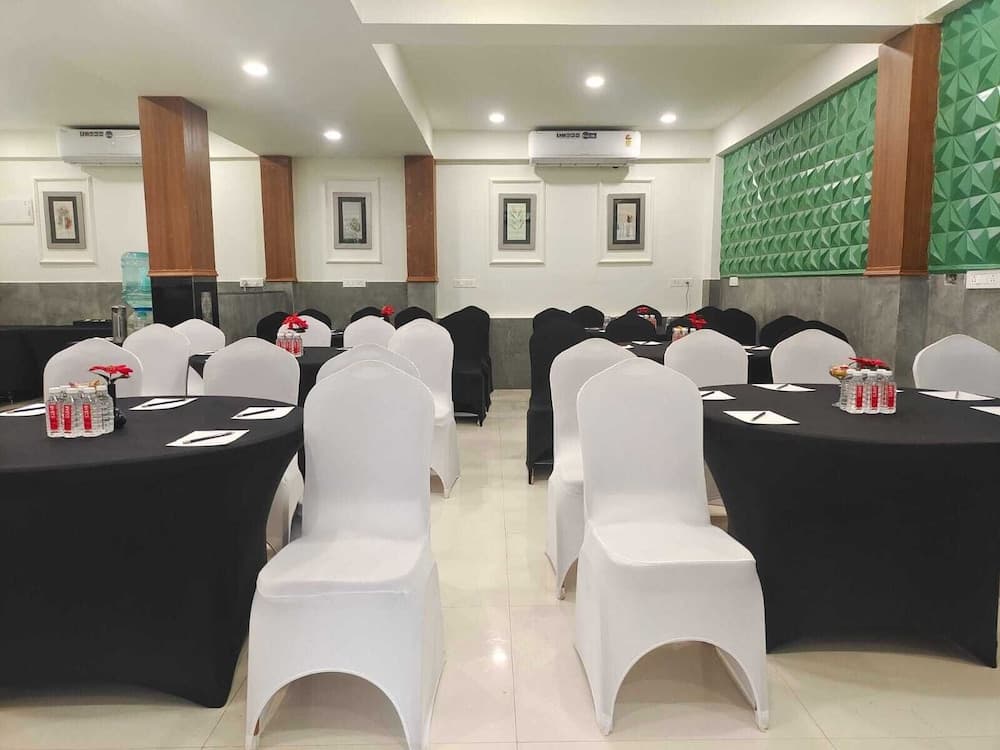 Grand Continent Anjuna A Sarovar Portico Affiliate Hotel — photo 15