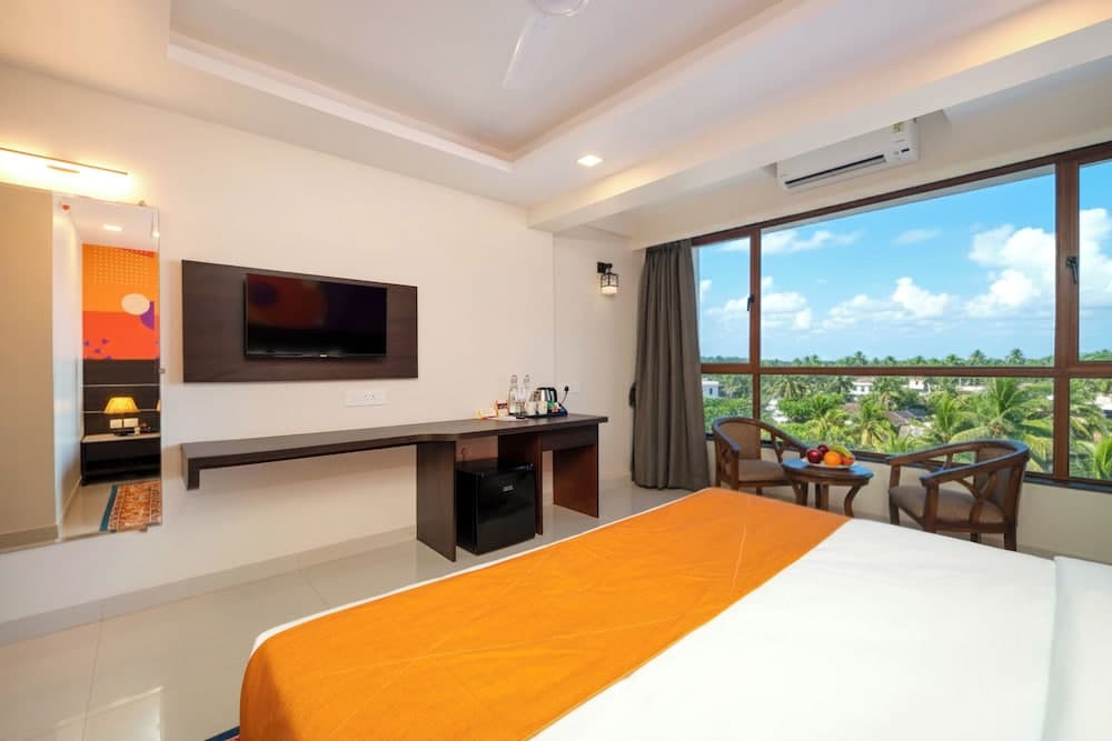 PREMIUM ROOMM WITH KINGBED — photo 1