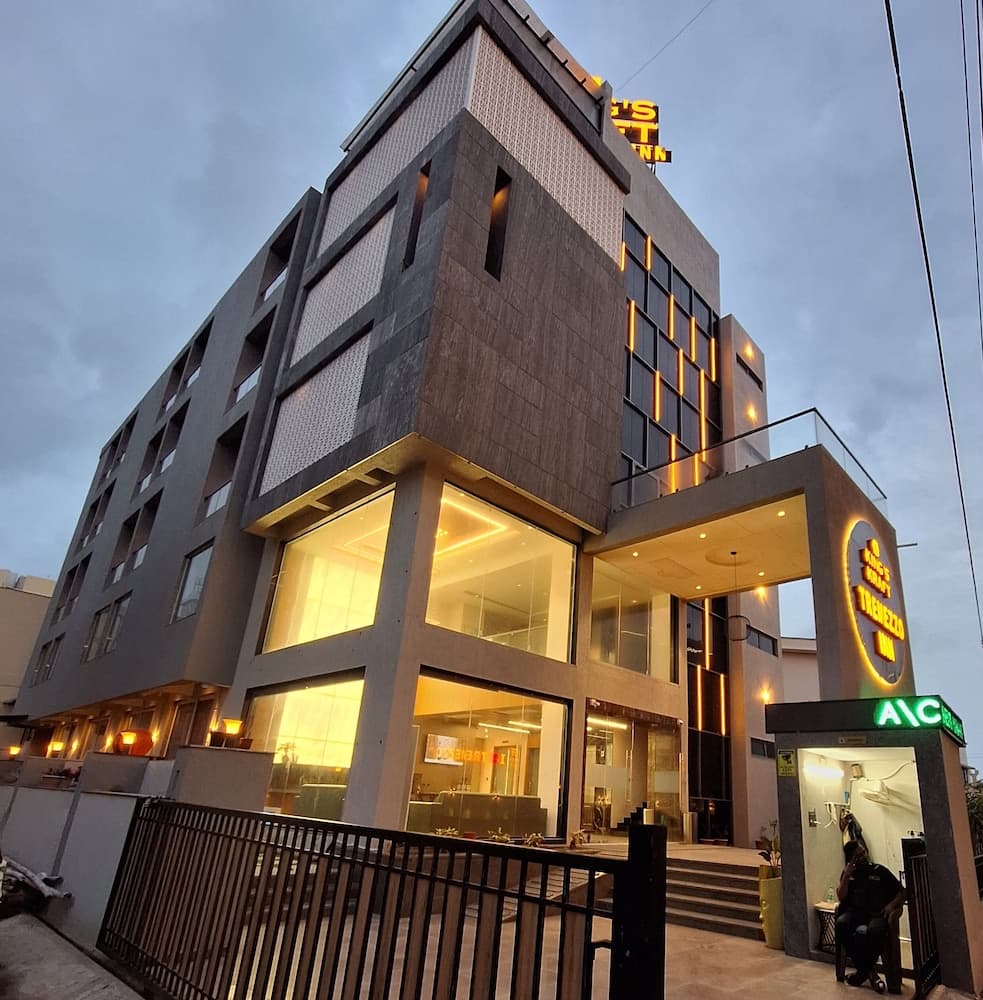 Kings Kraft Tremezzo Inn Somnath — photo 23