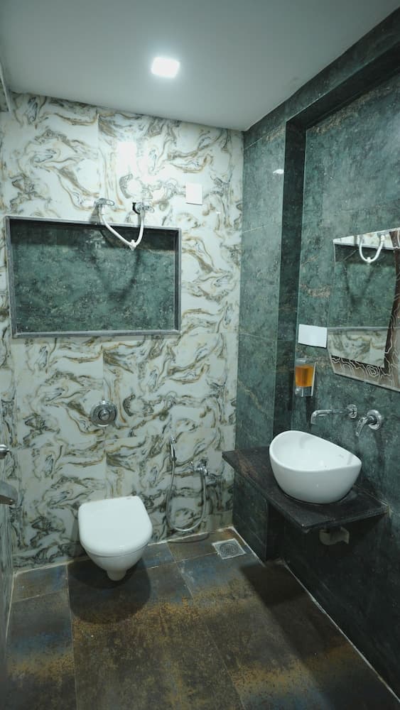Hotel Lord Krishna Dham — photo 14