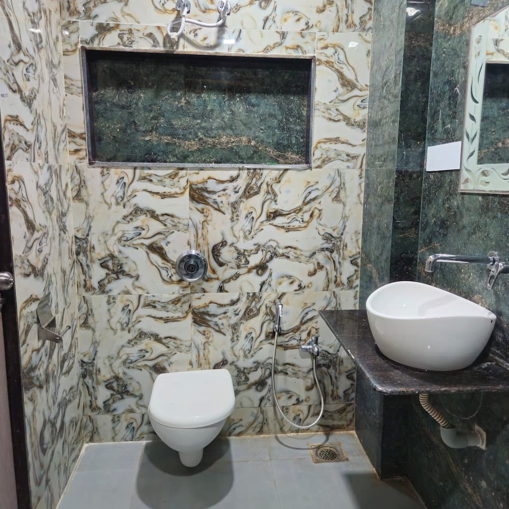 Hotel Lord Krishna Dham — photo 12
