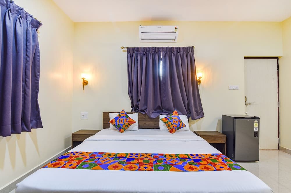Fabhotel Baga Tulip — photo 18