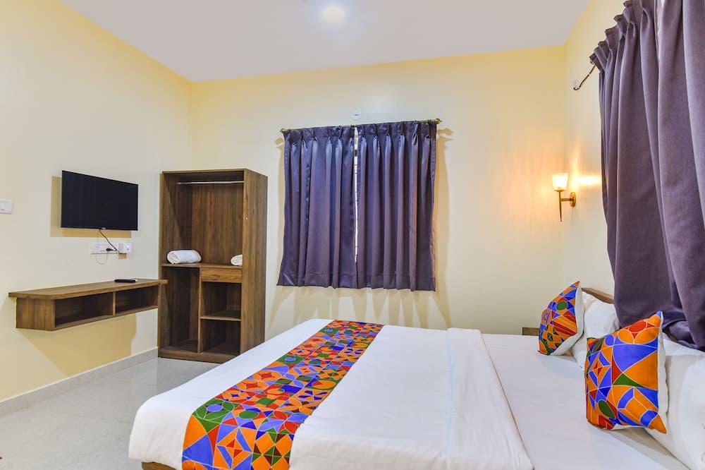 Fabhotel Baga Tulip — photo 22