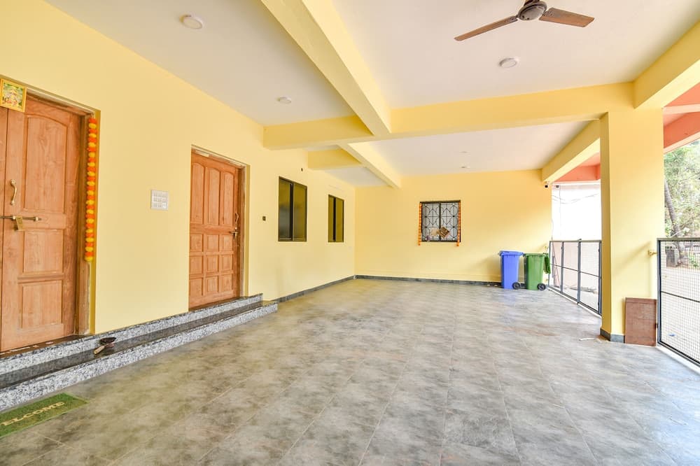 Fabhotel Baga Tulip — photo 20