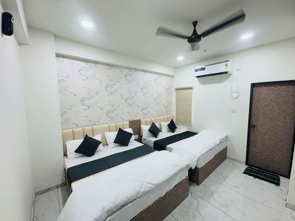 Hotel shiv palace — photo 18