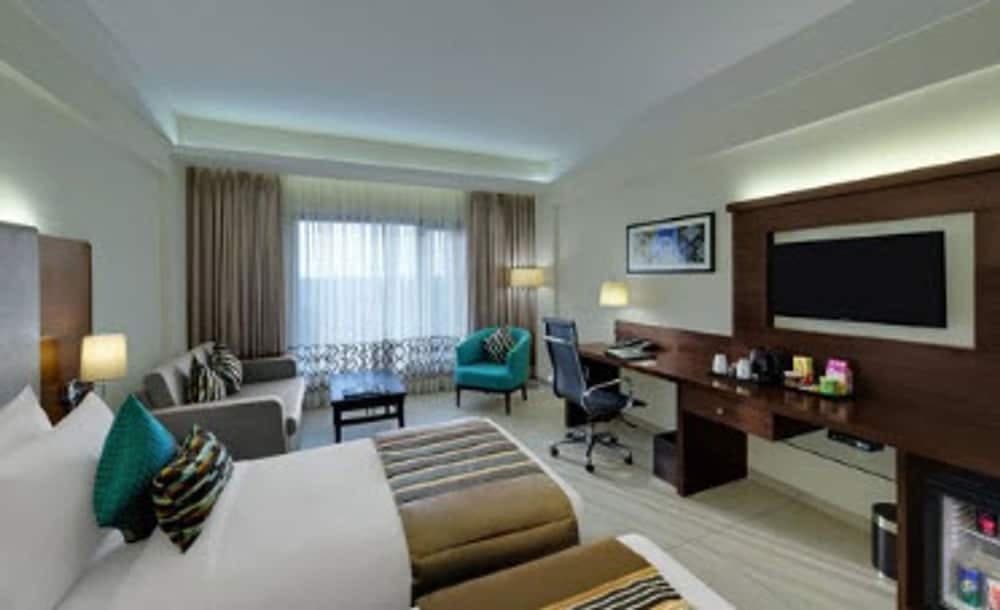 The Fern Kadamba Hotel & Spa Goa, Panjim, Series by Marriott — photo 9