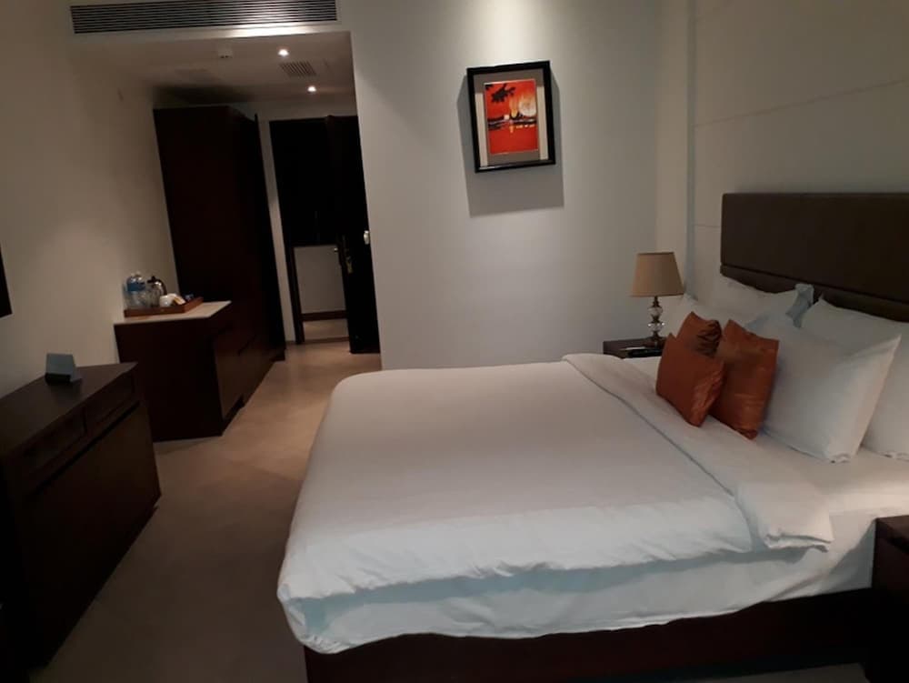 Lemon Tree Hotel Candolim Goa — photo 26