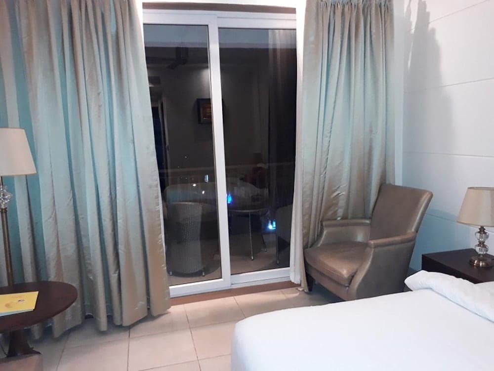 Lemon Tree Hotel Candolim Goa — photo 25