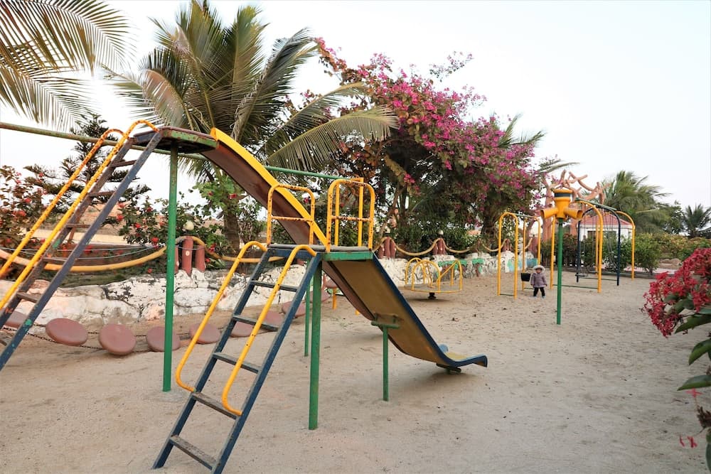 Goverdhan Greens Resort Dwarka — photo 18