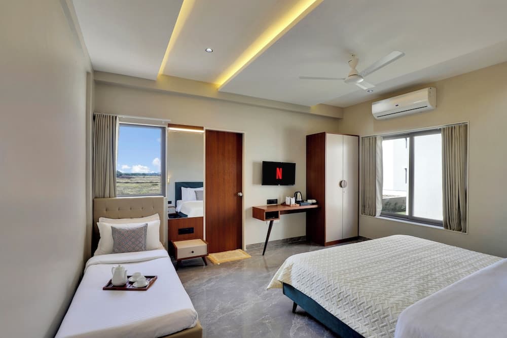 Royal Villa, 4 Bedrooms — photo 1