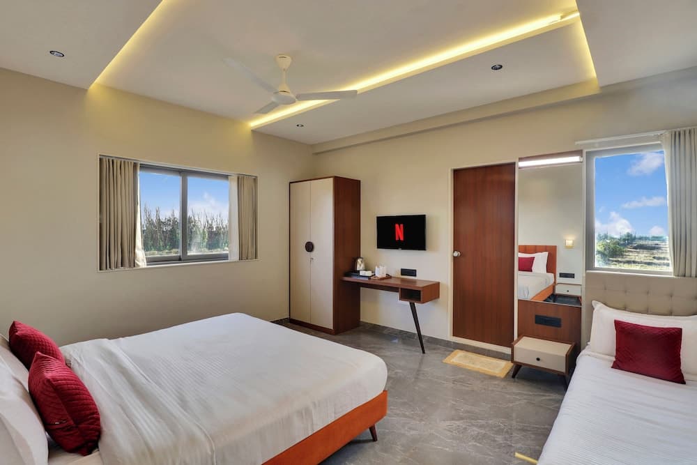Goverdhan Greens Resort Dwarka — photo 54