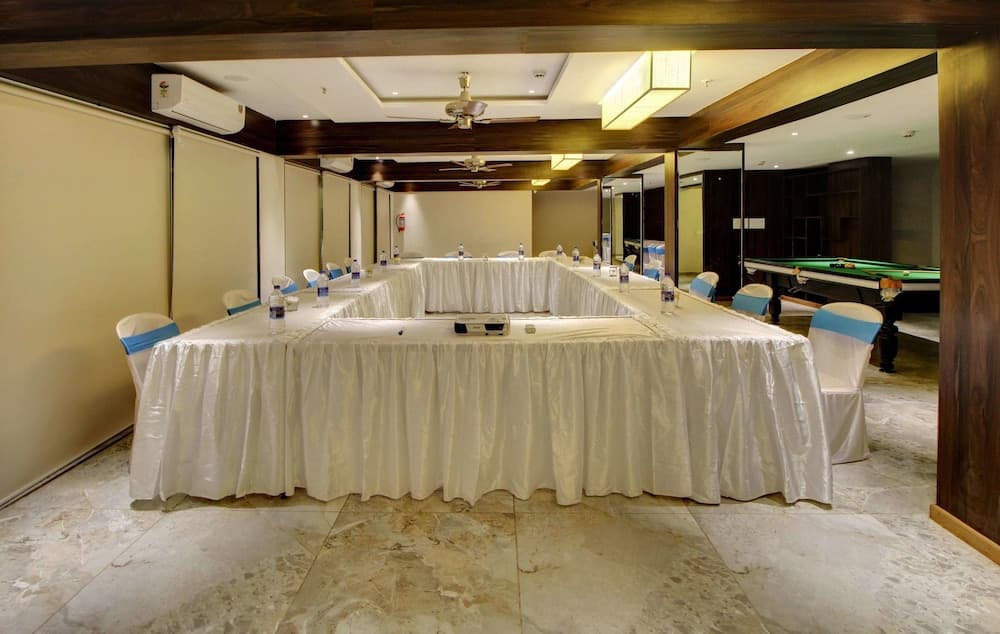 De Grand Riviera, CALANGUTE
