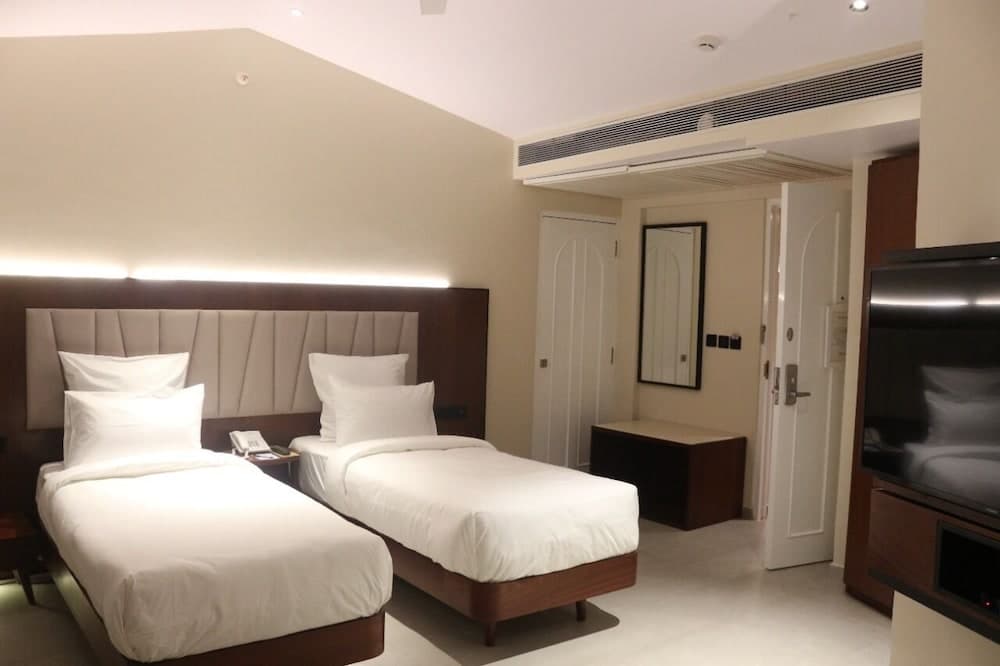 The Crown Goa — photo 40