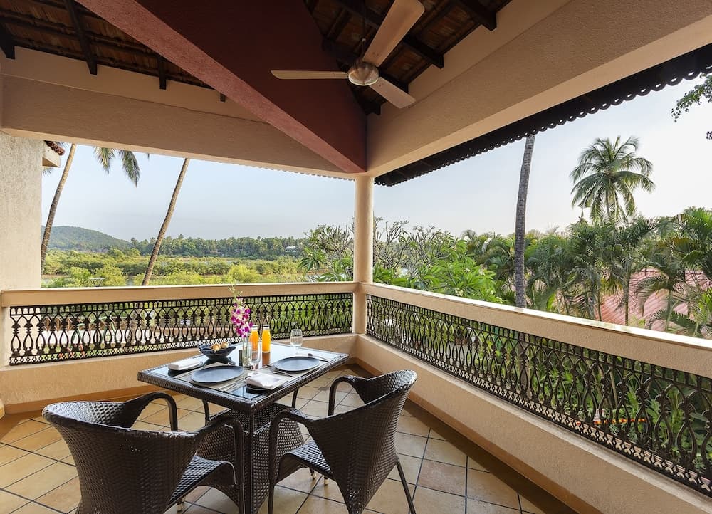 Lazy Lagoon, Baga A Lemon Tree Resort — photo 19