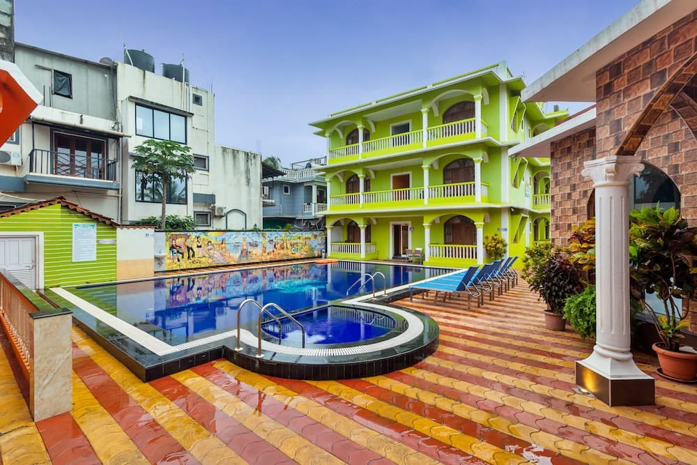 Larios Beach Holidays