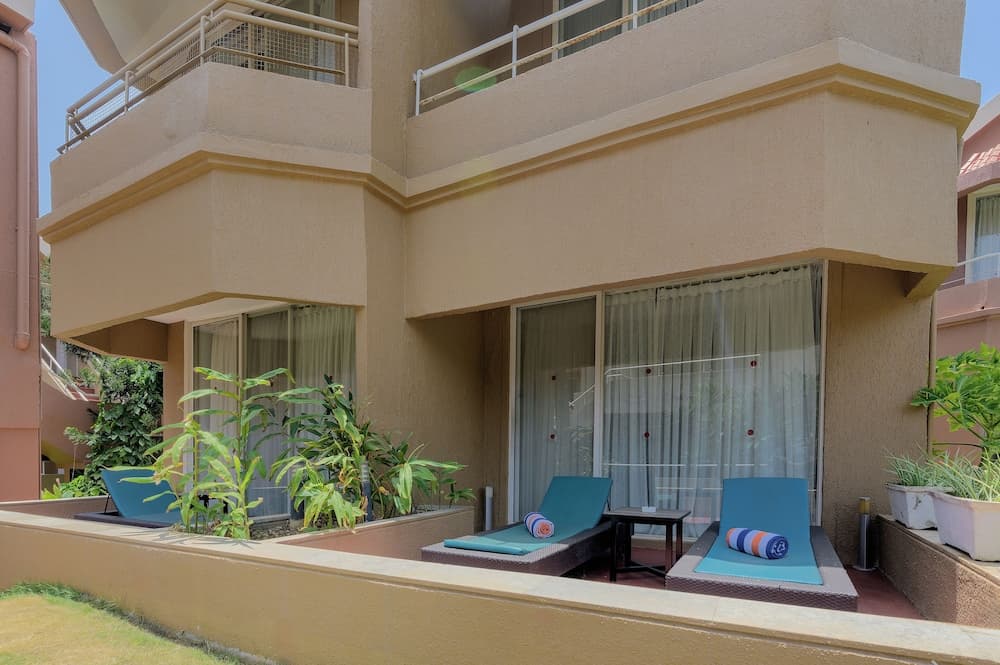 Whispering Palms Beach Resort — photo 30