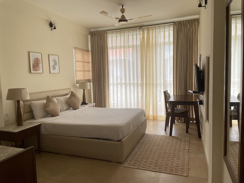 La Vaiencia Beach Resort — photo 47