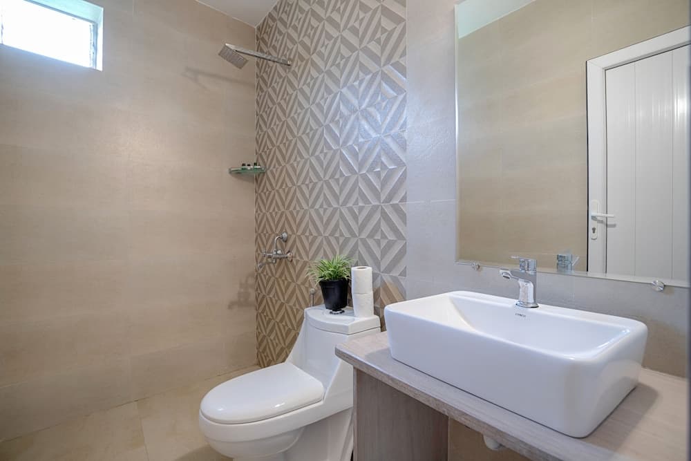 La Vaiencia Beach Resort — photo 10