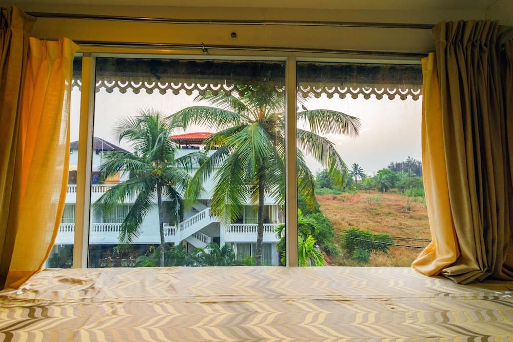 La Vaiencia Beach Resort — photo 49