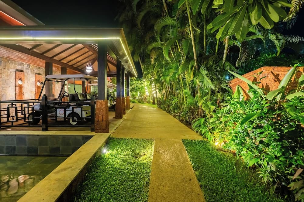 O Hotel Goa, Candolim Beach, CANDOLIM
