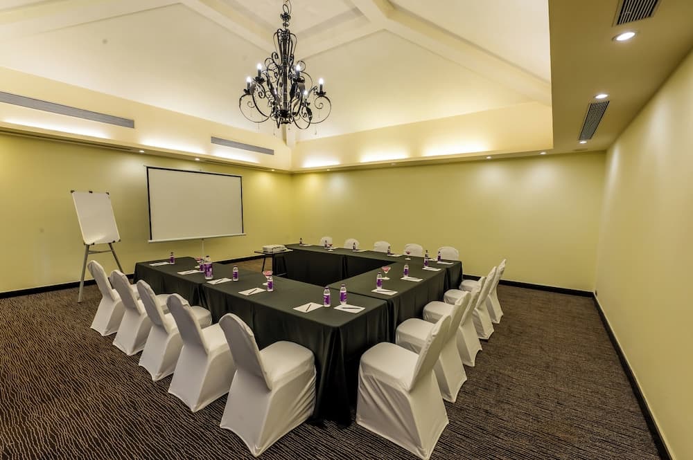 O Hotel Goa, Candolim Beach — photo 125