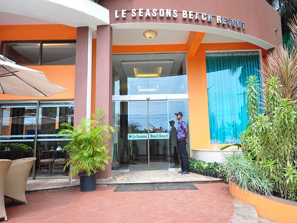 Dewdrop Le Seasons Beach Resort, CANDOLIM