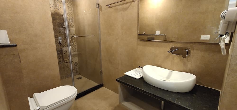 Hotel Regent Laguna — photo 28