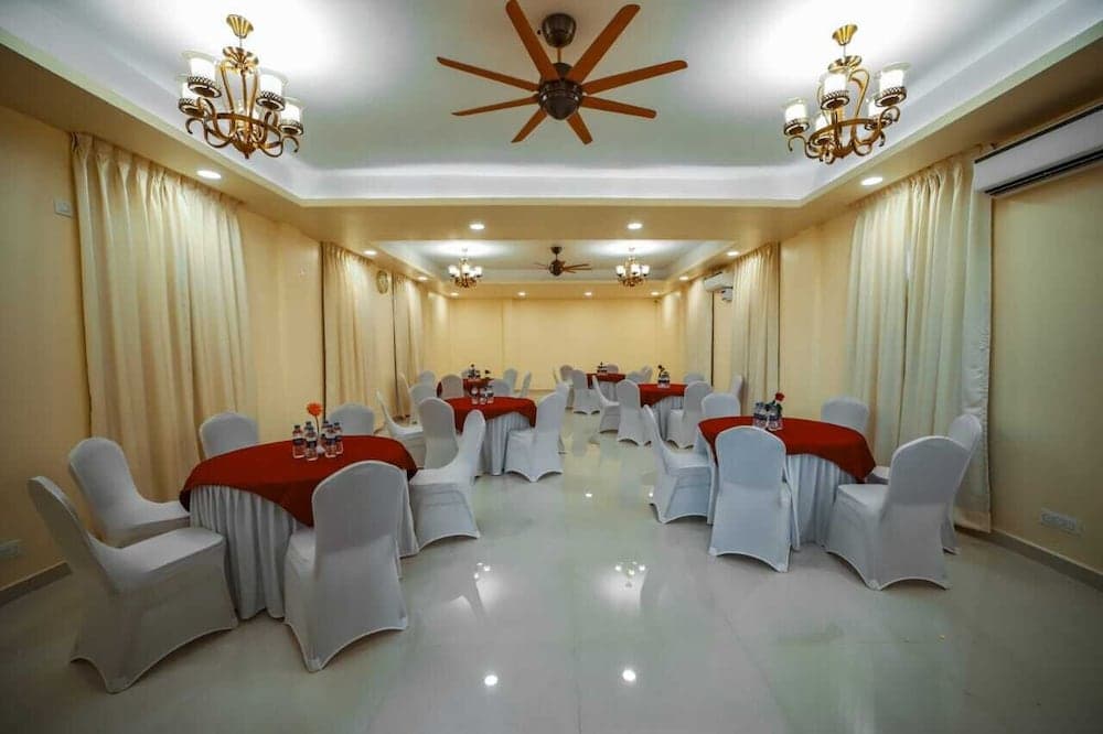 Grand Vatika Resort — photo 78