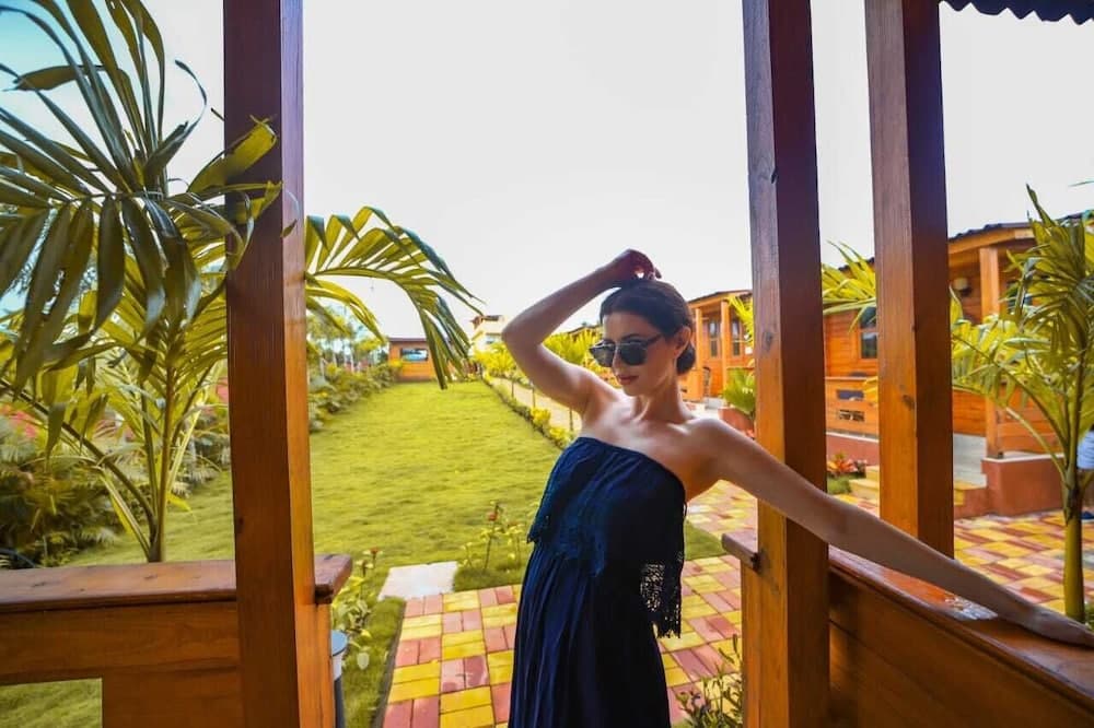 Grand Vatika Resort, ARAMBOL