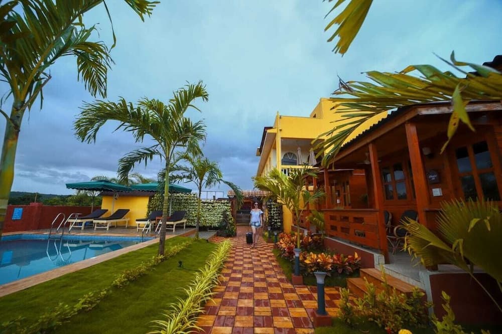 Grand Vatika Resort — photo 17