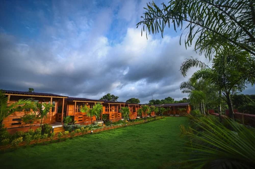 Grand Vatika Resort — photo 21