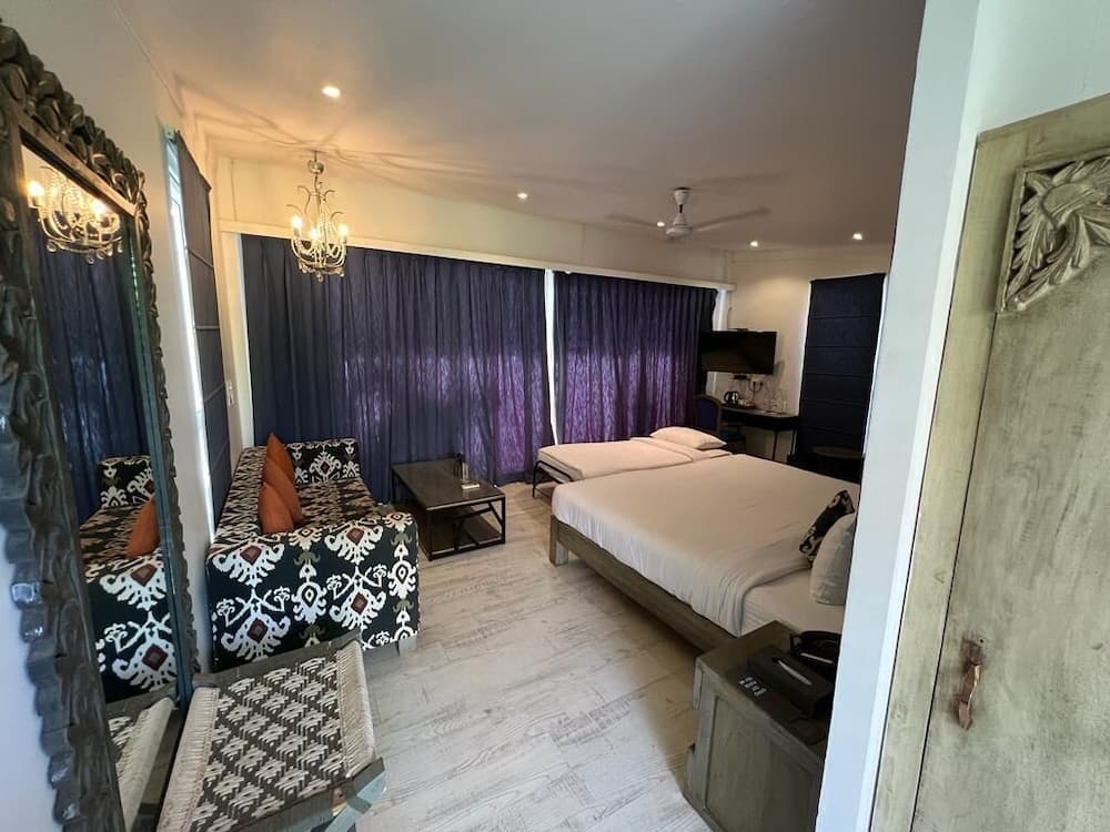 Living Room Beach Resort — photo 36