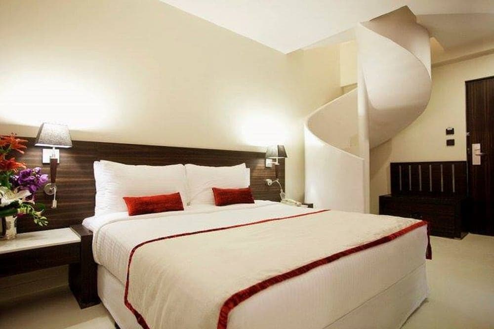 Executive King Room — photo 1
