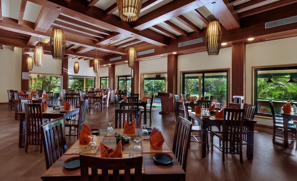 The Fern Gir Forest Resort, Sasan Gir - A Fern Crown Collection Resort — photo 40