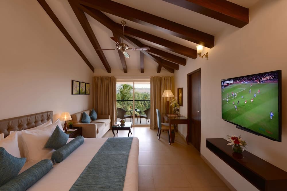 Golden Tulip Goa Candolim — photo 11