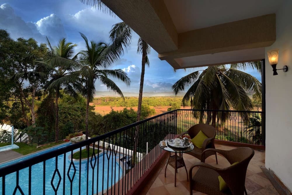 Golden Tulip Goa Candolim — photo 58