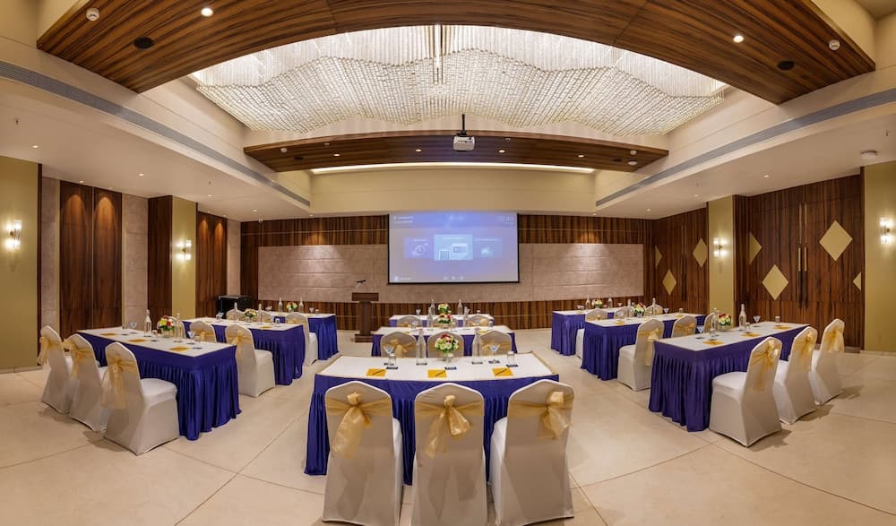 Golden Tulip Goa Candolim — photo 117