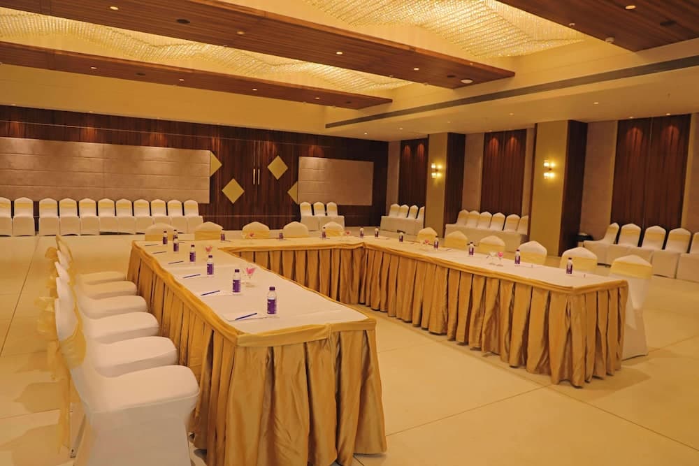 Golden Tulip Goa Candolim — photo 126