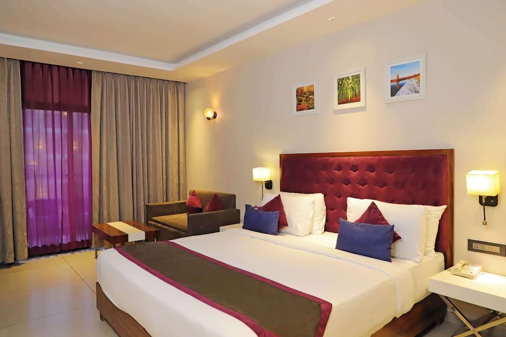 Golden Tulip Goa Candolim — photo 17