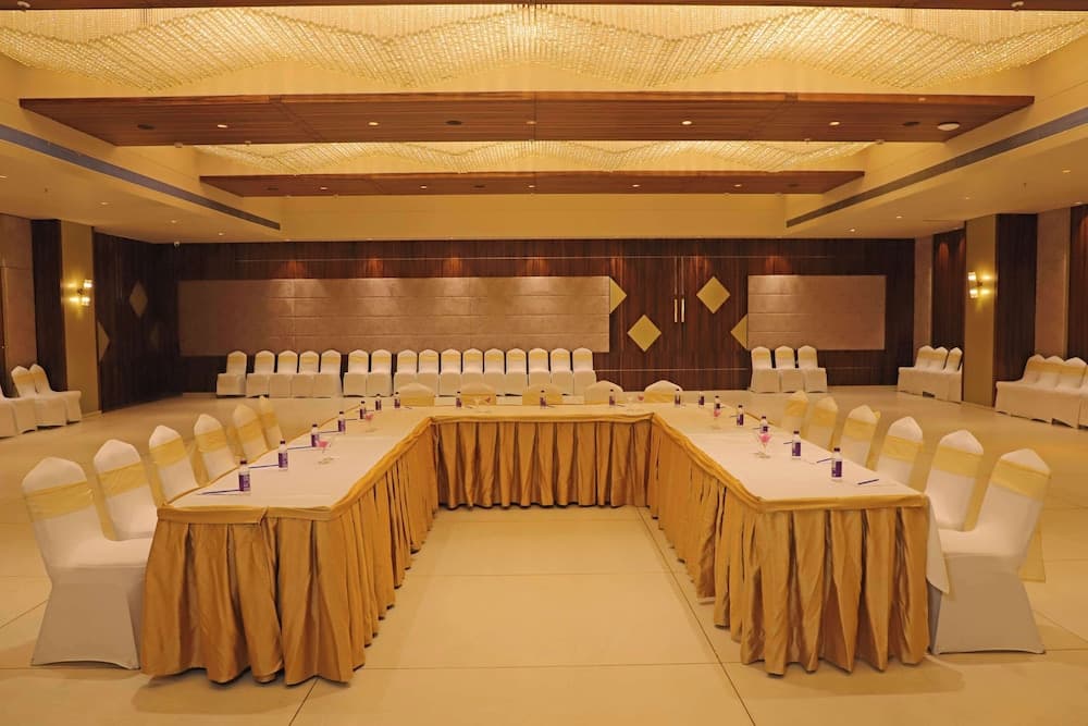 Golden Tulip Goa Candolim — photo 125