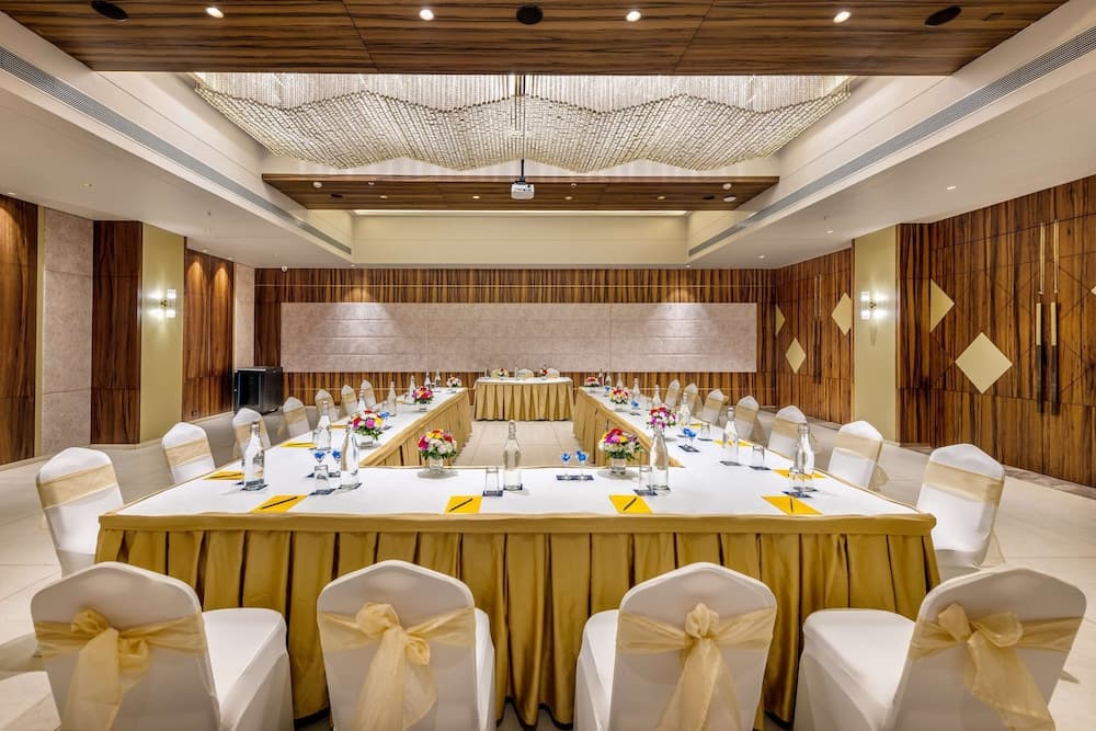 Golden Tulip Goa Candolim — photo 122