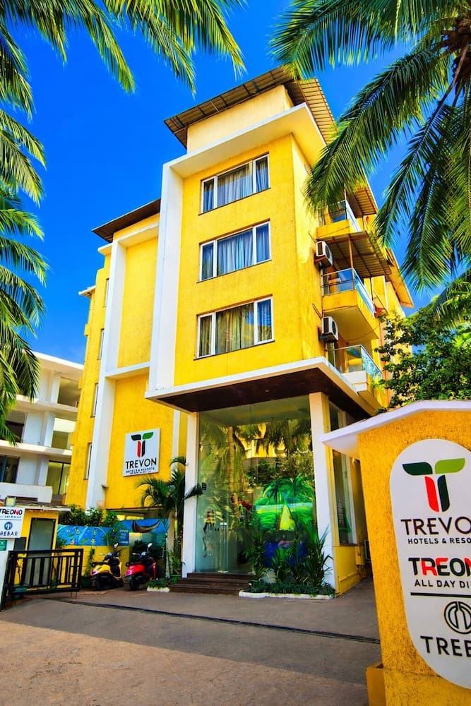 Trevon Hotels & Resorts Candolim Goa — photo 30