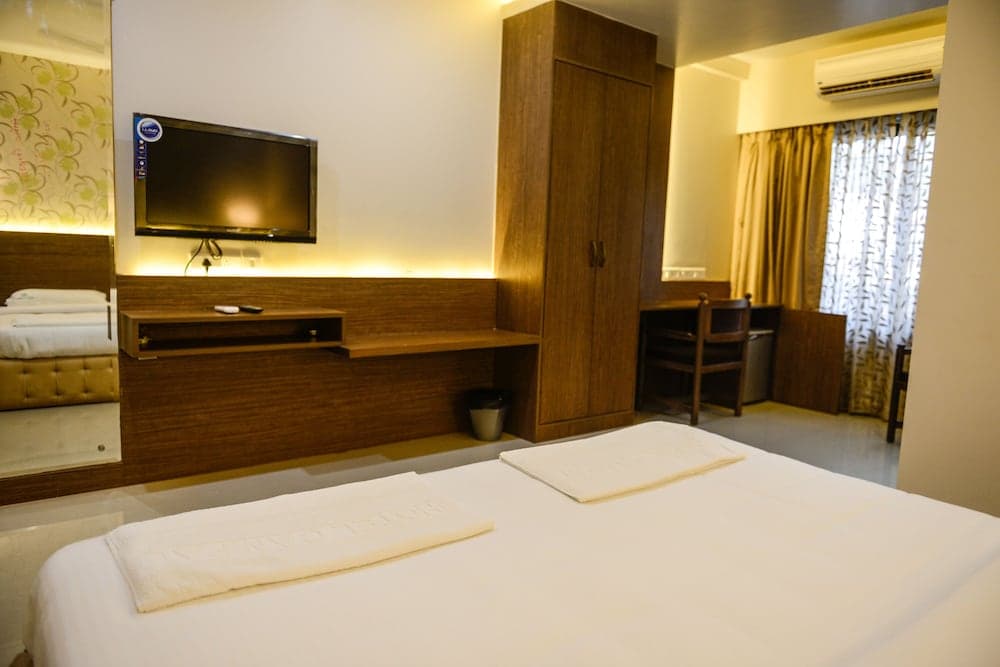 Hotel Campal — photo 58