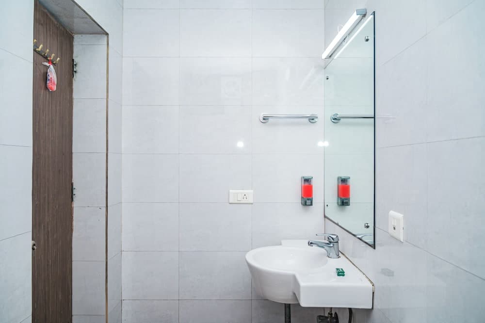 Hotel Campal — photo 8